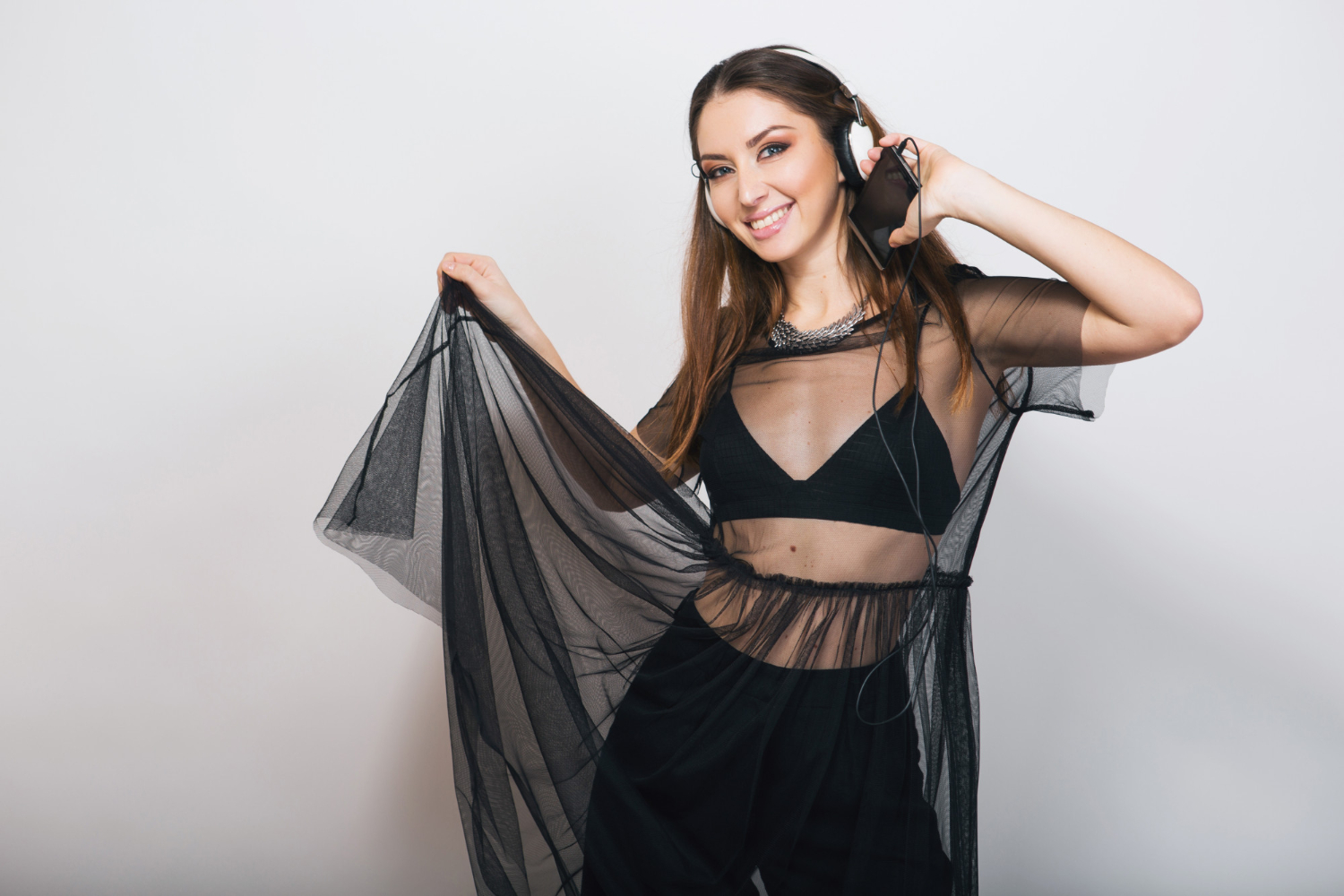 Le commerçant Ruedesplaisirs.com est le site web incontournable pour vos commandes sexy