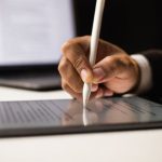 Pourquoi les experts-comptables doivent adopter la signature électronique pour parapher leurs documents